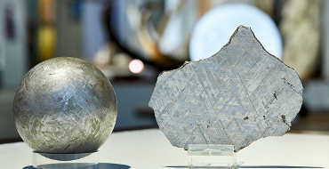 meteorite decoration